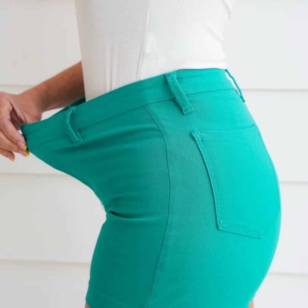 YMI Bermuda Shorts Casual Style - multiple colors available - Size M - Picture 11 of 13